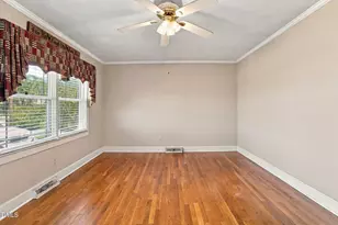 604 N Saratoga St, Stantonsburg, NC 27883 - Photo 5