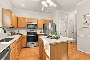 128 Riverwalk Cir, Cary, NC 27511 - Photo 17