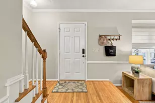 128 Riverwalk Cir, Cary, NC 27511 - Photo 9