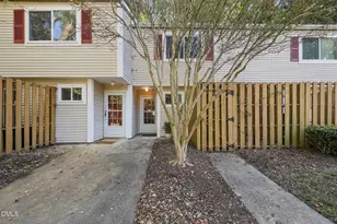 220 Elizabeth St, Chapel Hill, NC 27514 - Photo 1