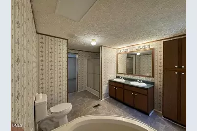 265 Regina Lane, Henderson, NC 27537 - Photo 9