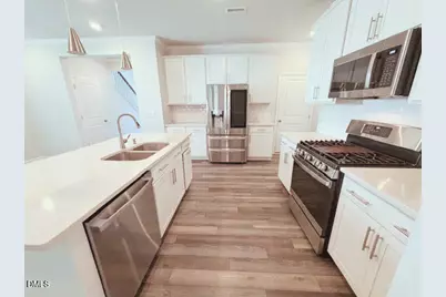 2405 Tobacco Root Drive, Raleigh, NC 27616 - Photo 5