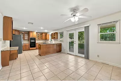 5812 Deblyn Avenue, Raleigh, NC 27612 - Photo 25