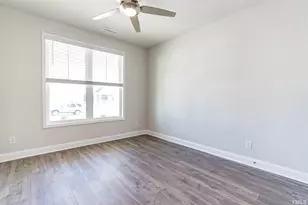 1900 Pinecliff Ct, Fuquay-Varina, NC 27526 - Photo 23
