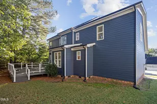 3141 Suncrest Village Ln Ln, Raleigh, NC 27616 - Photo 5
