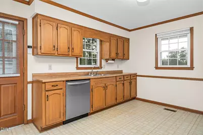 6315 Black Creek Road, Smithfield, NC 27577 - Photo 11