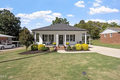 318B Crescent Drive, Clayton, NC 27520 - Photo 3
