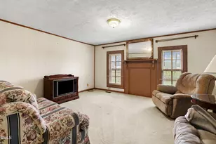 1169 Grantham School Rd, Mount Olive, NC 28365 - Photo 13