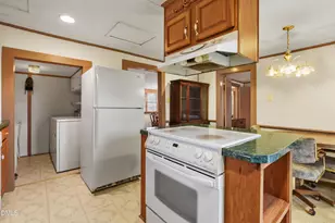 1169 Grantham School Rd, Mount Olive, NC 28365 - Photo 21