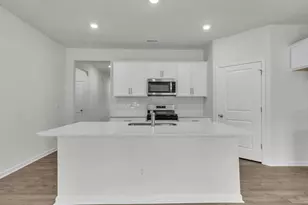 27 Hawley Gln Dr, Lillington, NC 27546 - Photo 5