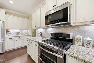 556 Rockport Dr, Clayton, NC 27527 - Photo 13