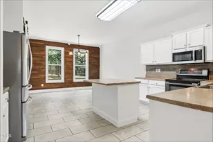 86 Cameron Pines Dr, Sanford, NC 27332 - Photo 5