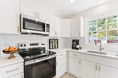449 E Smithfield Street, Angier, NC 27501 - Photo 15