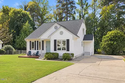 1112 Oakside Court, Raleigh, NC 27609 - Photo 3