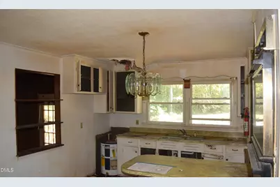 86 Forest Hills Drive, Four Oaks, NC 27524 - Photo 3