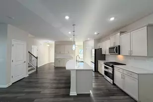 4005 Table Rock Dr, Fuquay-Varina, NC 27526 - Photo 9