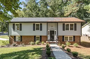 820 Nuttree Pl, Raleigh, NC 27606 - Photo 1