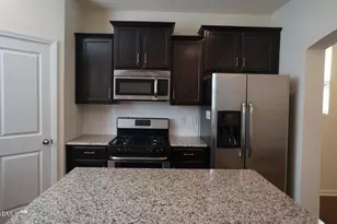 671 Lavenham Ln, Fuquay-Varina, NC 27526 - Photo 11
