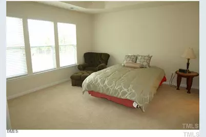8302 Pilots View Drive, Raleigh, NC 27617 - Photo 5