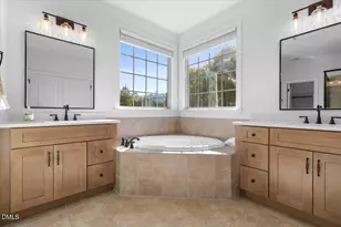 132 Market Cross Ct, Holly Springs, NC 27540 - Photo 29