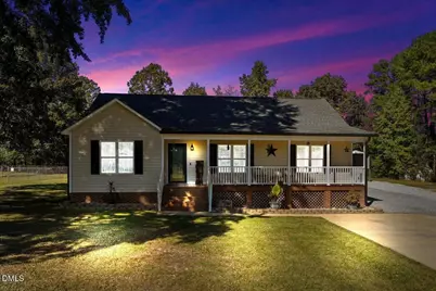 209 Davis Farm Drive, Selma, NC 27576 - Photo 3