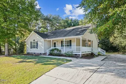 599 Madison Avenue, Princeton, NC 27569 - Photo 3