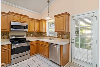 203 Bridgepath Drive, Cary, NC 27513 - Photo 3