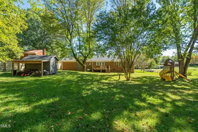 2725 May Drive, Burlington, NC 27215 - Photo 25