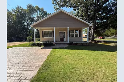 511 W Noble Street, Selma, NC 27576 - Photo 3