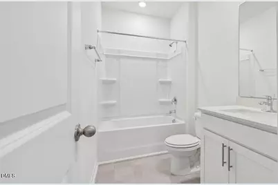 437 Conifer Street, Sanford, NC 27332 - Photo 9