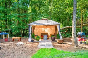 5402 Newland Dr, Julian, NC 27283 - Photo 17