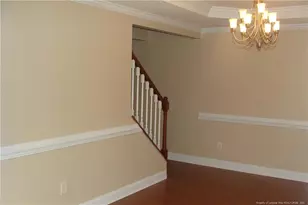 305 Cresthaven Dr, Sanford, NC 27332 - Photo 5
