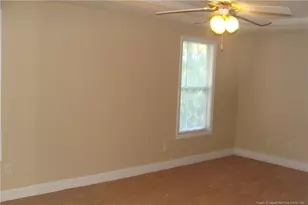 305 Cresthaven Dr, Sanford, NC 27332 - Photo 9
