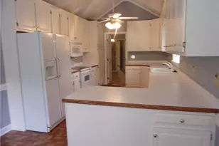 1503 Fairview St, Dunn, NC 28334 - Photo 3