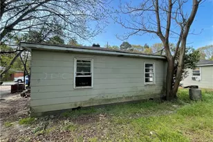 324 Rhew St, Fayetteville, NC 28303 - Photo 7