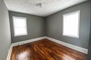 210 E 16th St, Lumberton, NC 28358 - Photo 9