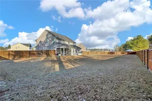 1427 Creekwood Rd, Hope Mills, NC 28348 - Photo 35