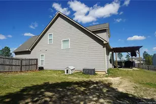 37 Triple Crown Ct, Lillington, NC 27546 - Photo 5