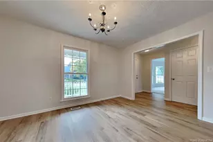 3430 Broomsgrove Dr, Fayetteville, NC 28306 - Photo 11