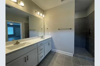 240 Gallery Drive #304, Spring Lake, NC 28390 - Photo 5