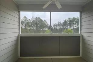 240 Gallery Dr, Spring Lake, NC 28390 - Photo 9