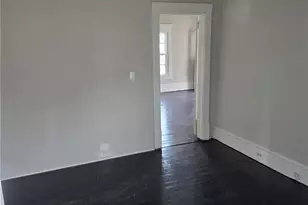 223 E Vance St, Laurinburg, NC 28352 - Photo 5