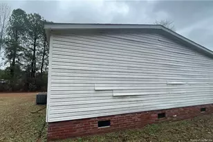 4062 Dudley St, Fayetteville, NC 28312 - Photo 3