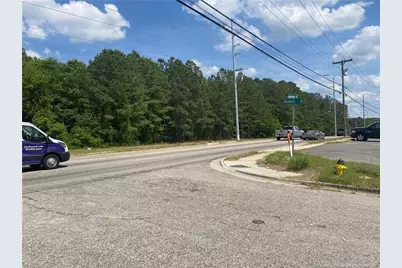 2910 Murchison Road, Fayetteville, NC 28301 - Photo 3