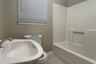 5106 Gavins St, Fayetteville, NC 28303 - Photo 5