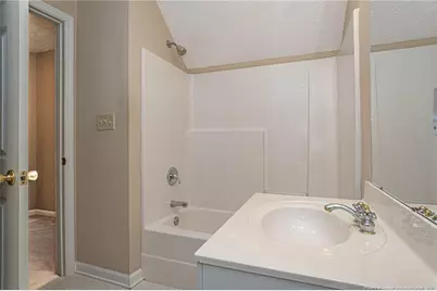 6080 Iverleigh Circle, Fayetteville, NC 28311 - Photo 31