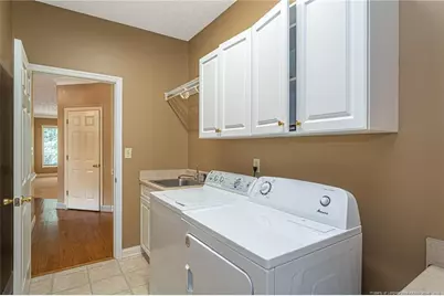 6080 Iverleigh Circle, Fayetteville, NC 28311 - Photo 19