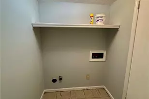 6320 Marykirk Dr, Fayetteville, NC 28304 - Photo 11