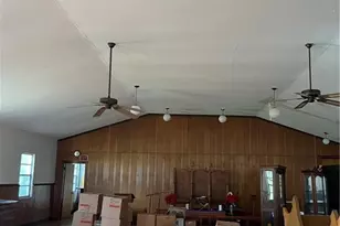1007 San-Lee Dr, Sanford, NC 27330 - Photo 3