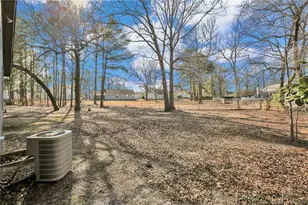 7345 Pebblebrook Dr, Fayetteville, NC 28314 - Photo 27